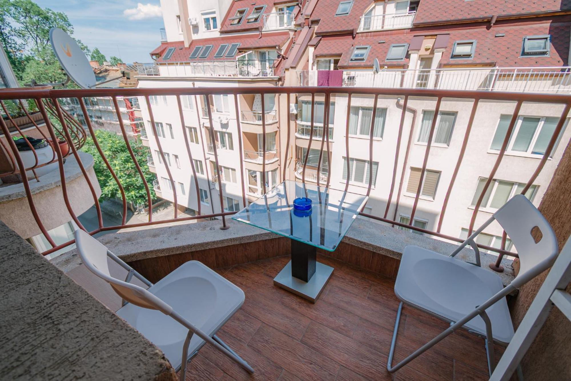 Top Center Spacious Apartment With Ac And Free Underground Parking Sófia Exterior foto